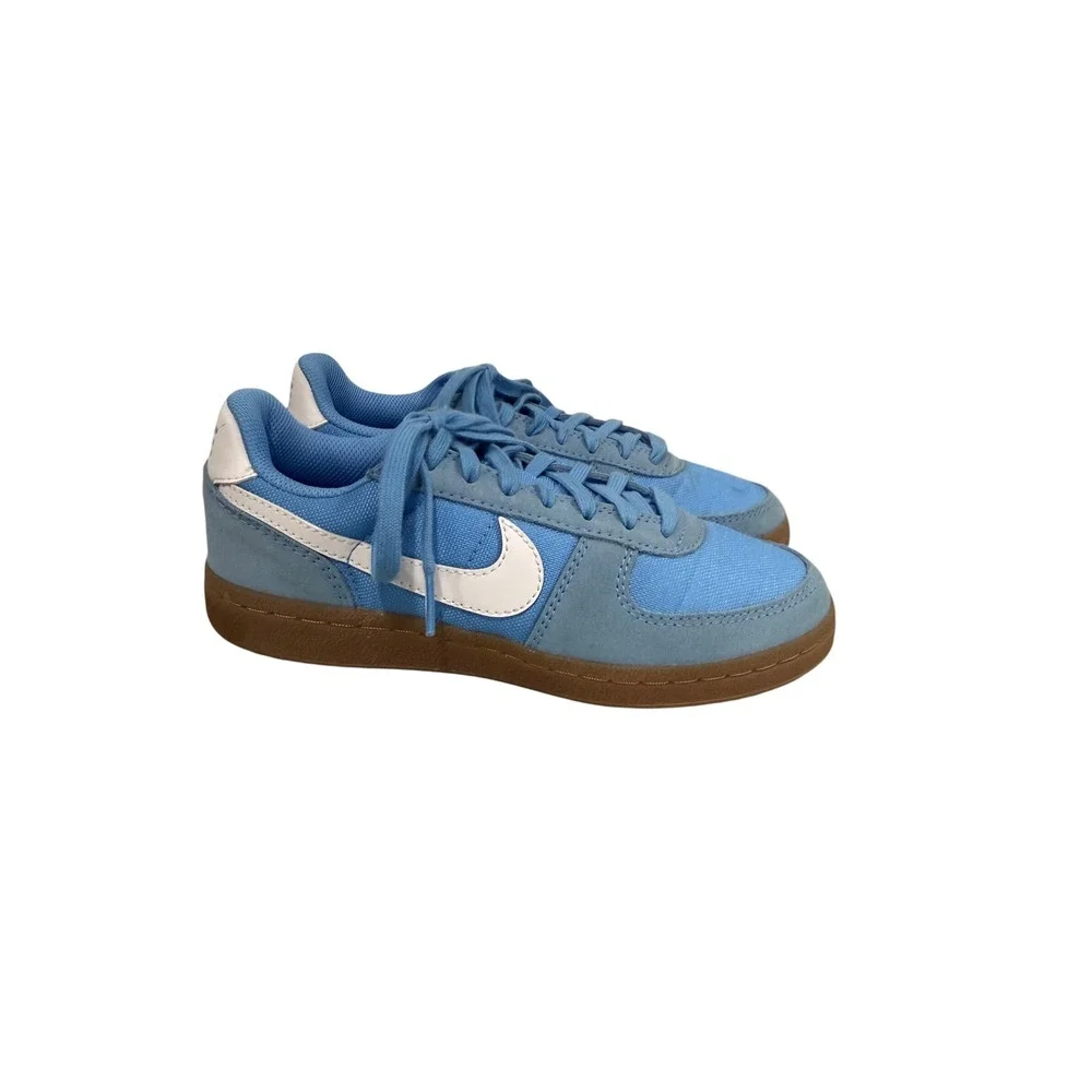 Nike good preowned